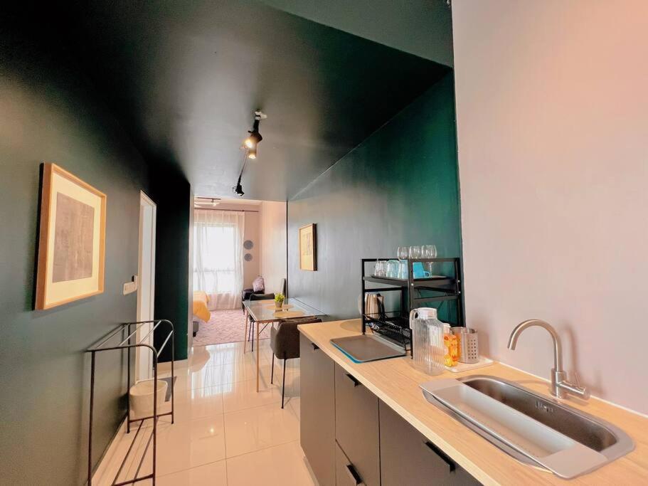 7 Pax Family Connecting Room D'Sara, Direct Link Mrt Kampung Selamat, Near Sungai Buloh & Thomson Hospital Shah Alam Extérieur photo