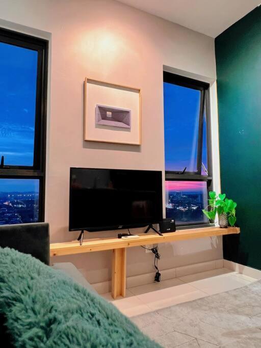 7 Pax Family Connecting Room D'Sara, Direct Link Mrt Kampung Selamat, Near Sungai Buloh & Thomson Hospital Shah Alam Extérieur photo